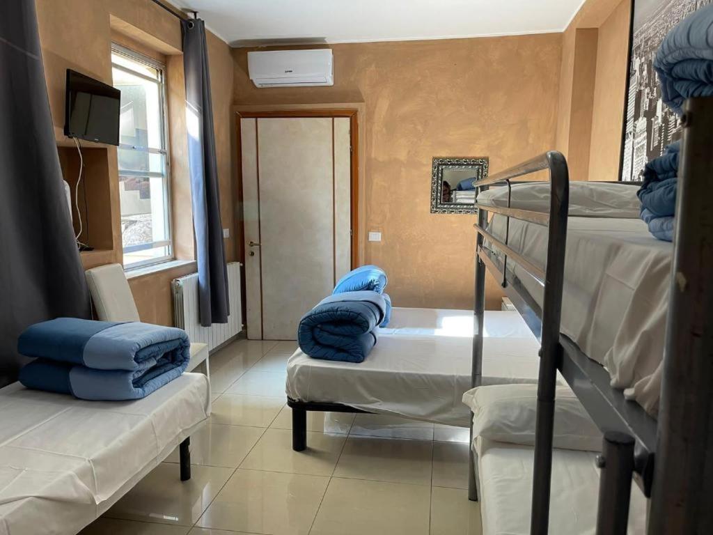 Guest house Lion *